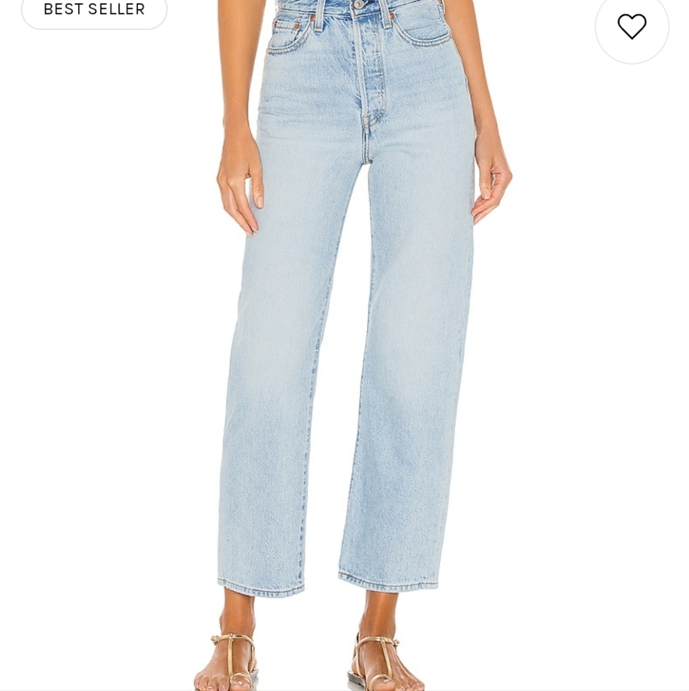 Levi's Ribcage Straight Jeans 28x29 in Light Wash